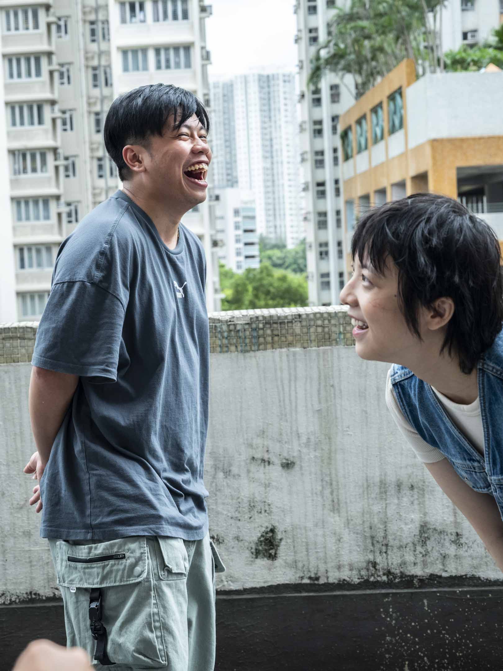 蘇豪，香港網台「試當真」創團成員之一，片而優則唱，兩年前跟許賢以 MC $oho & KidNey 進軍音樂界。攝：林振東/端傳媒